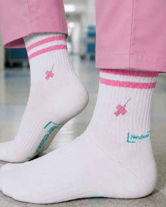 Viggo Socken-Bundle von HeroSoxx – getragen im Krankenhaus, in der Farbe rosa