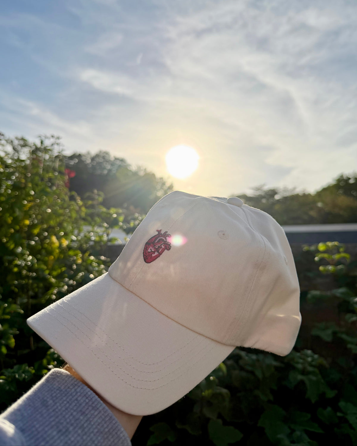 Anatomisches Herz - Cap - beige