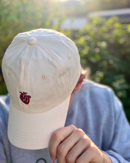 Anatomisches Herz - Cap - beige
