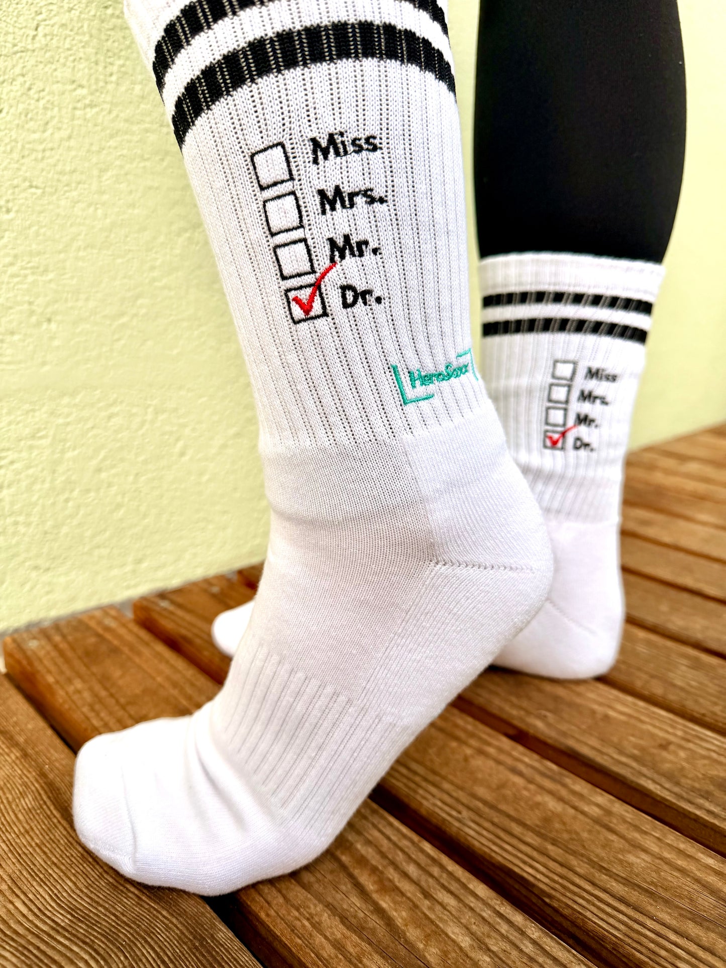 Miss Mrs. Mr. Dr. - Socken