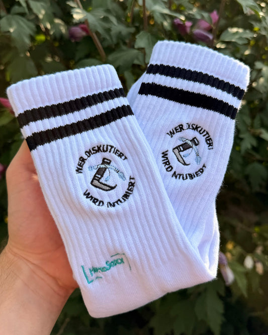 Wer diskutiert, wird intubiert - Socken
